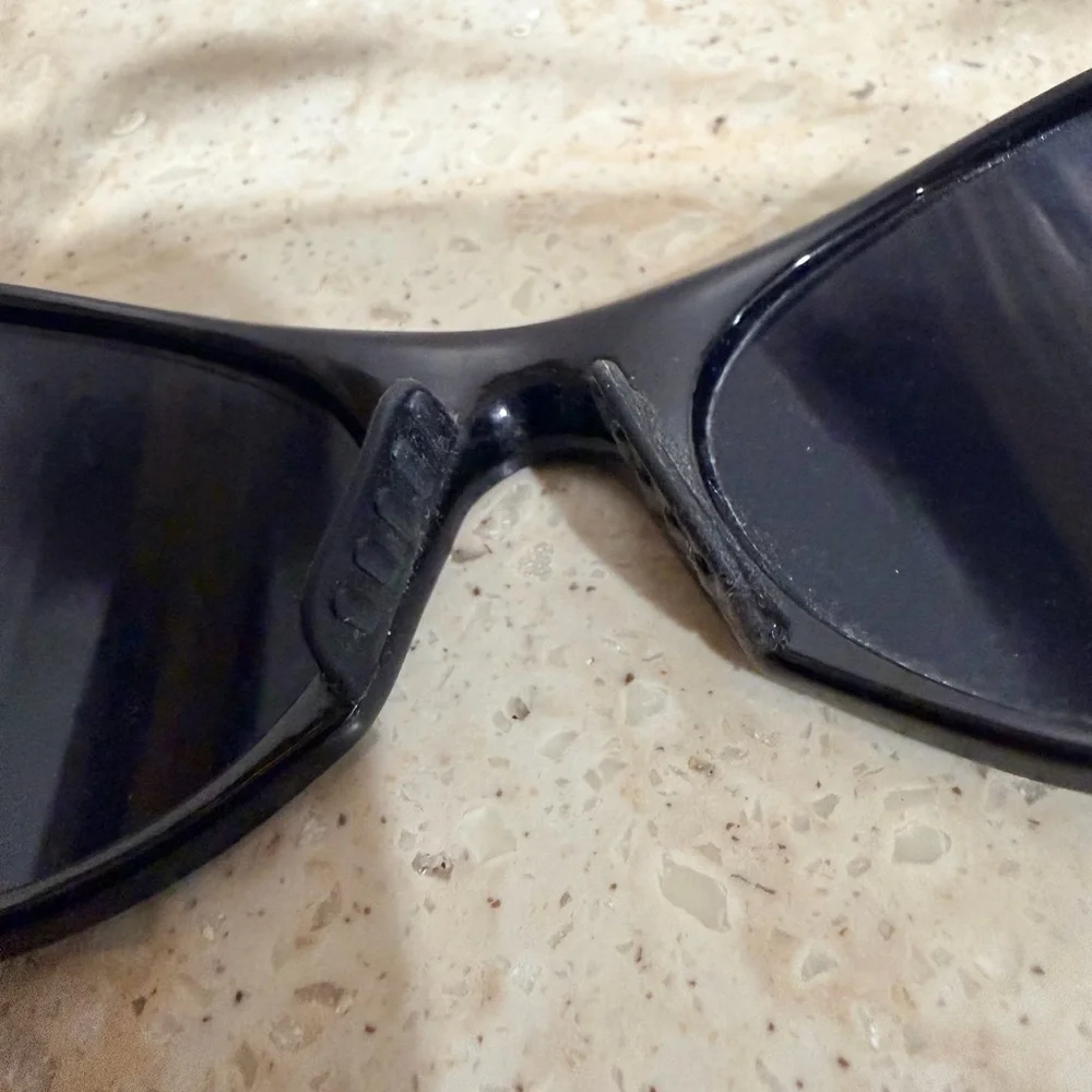 Vintage Y2K Gargoyles Black Lens Black Frame